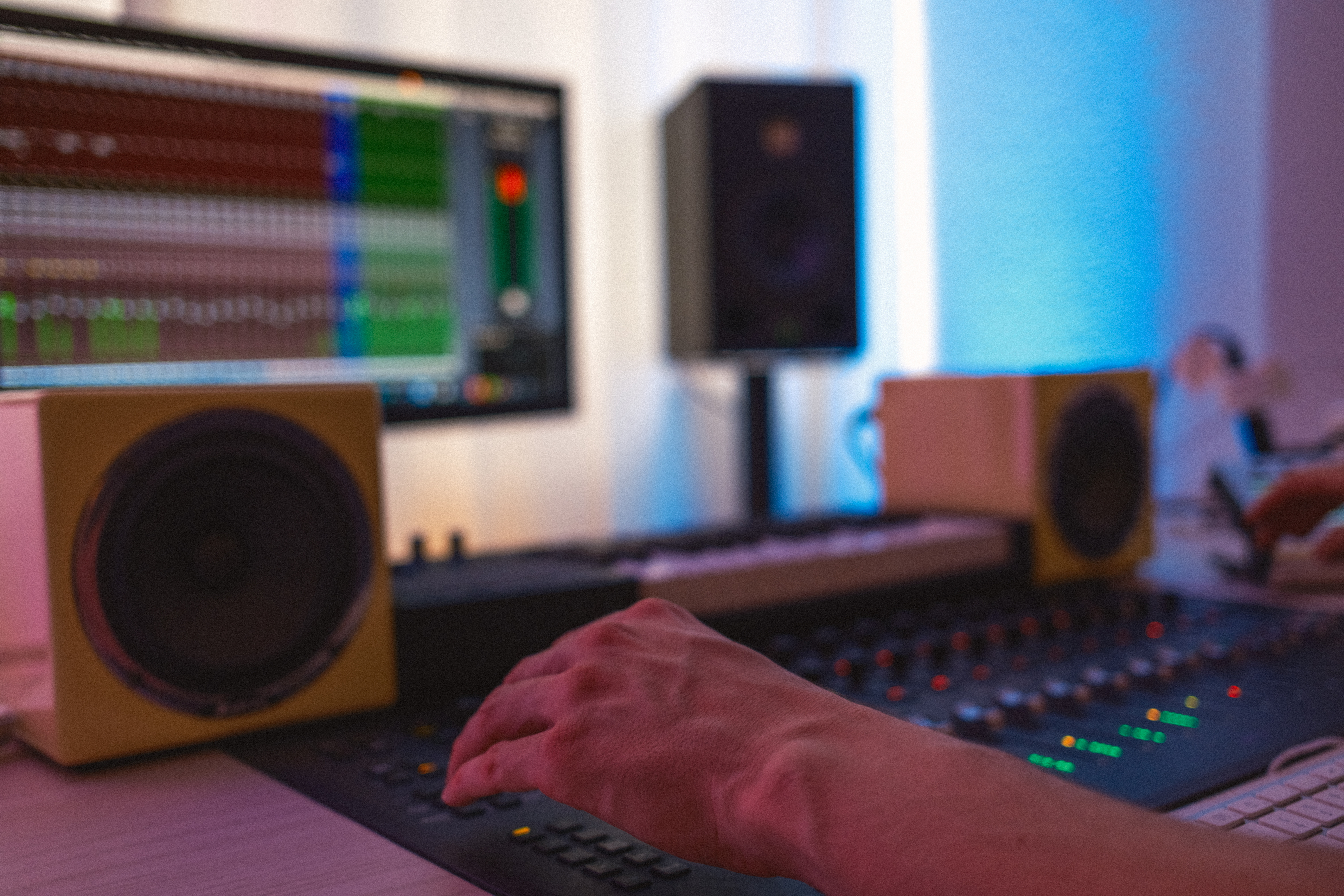 Mixing service Mixing service